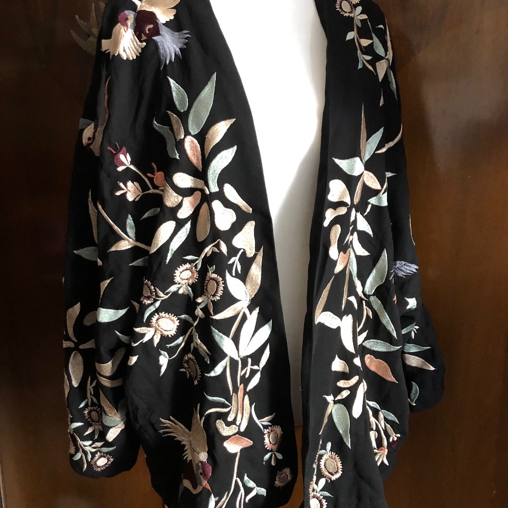 Zara embroidered kimono top